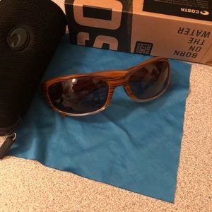 Costa hammerhead 580p sunglasses mint condition